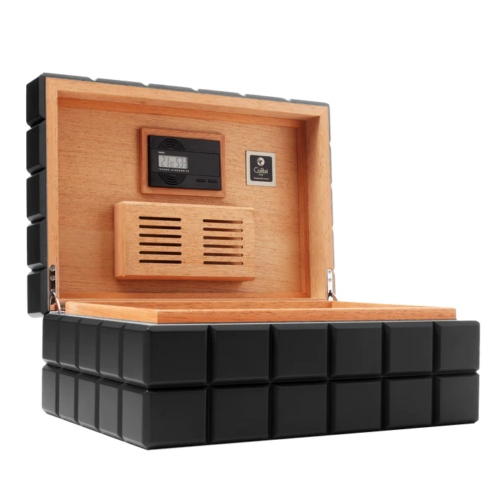 heritage humidor hu500t1 action 700x