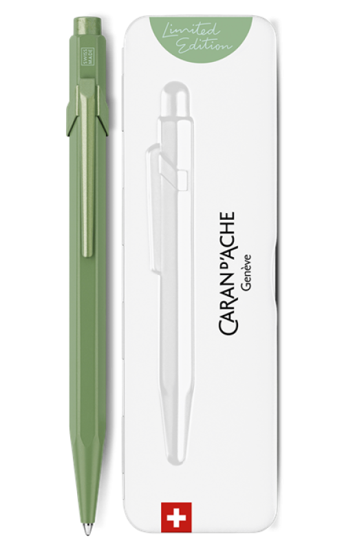e stylo bille 849 claim your style vert argile edition limitee caran d ache detail0 0
