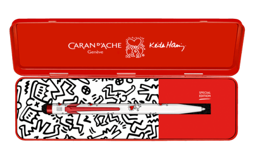 e stylo bille 849 keith haring blanc edition speciale caran d ache detail6 0
