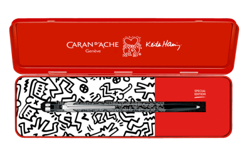 e stylo bille 849 keith haring noir edition speciale caran d ache detail6 0